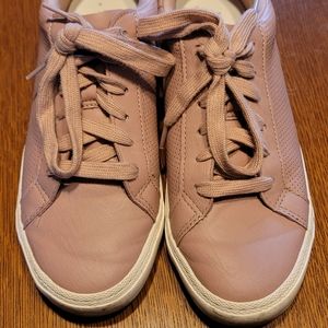 Fashion Tennis Shoes